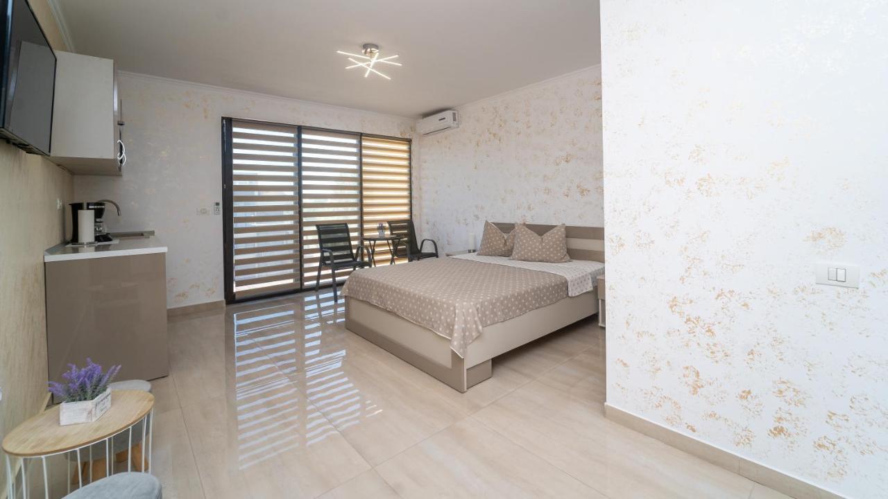 Casi Apartment ซาตูร์น ภายนอก รูปภาพ